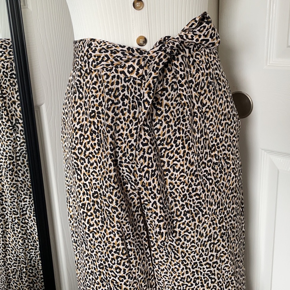 J.Crew Leopard Print silk pants - Picture 4 of 11